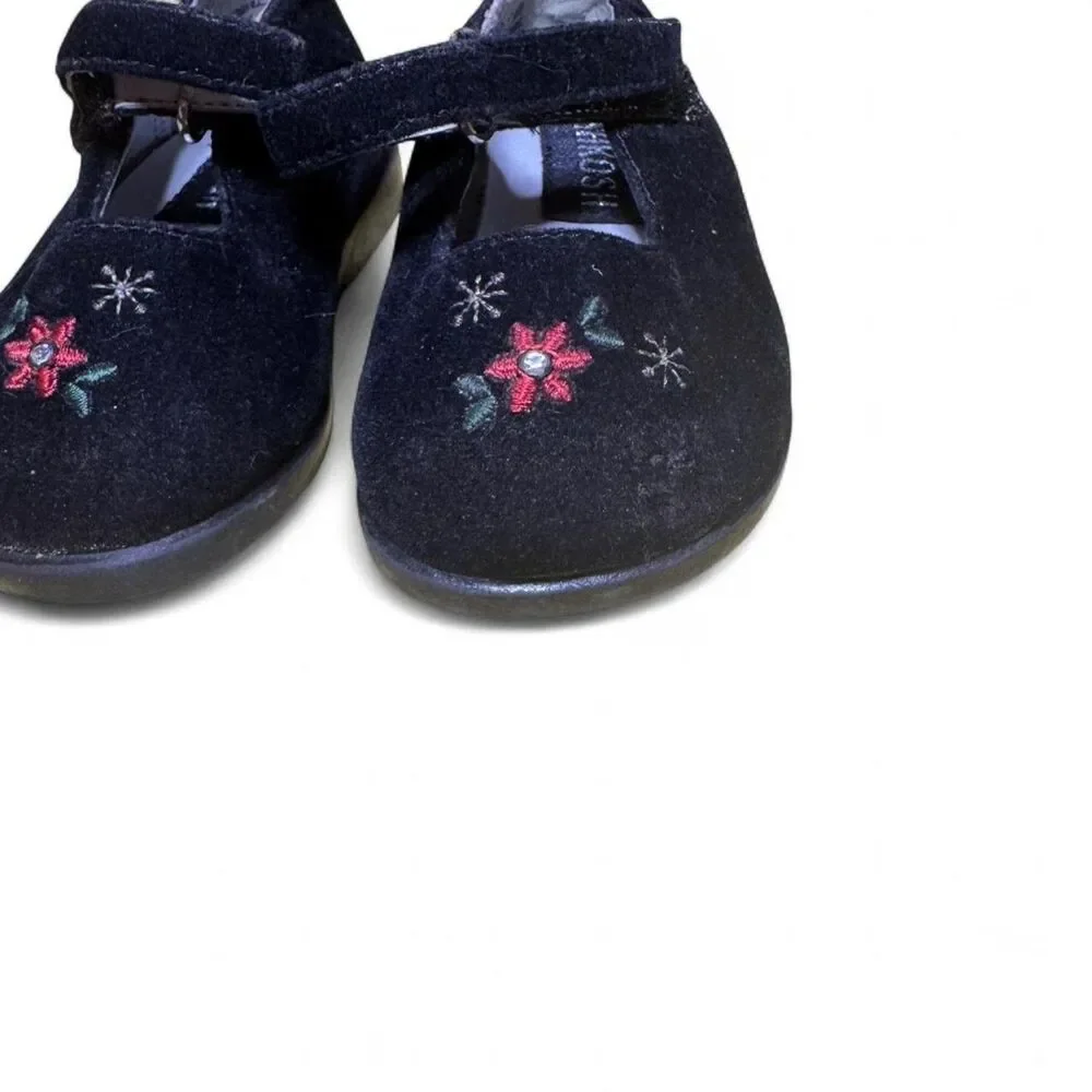 OshKosh B'gosh Toddler Girls Black Velvet Floral Mary Jane Shoes 2 Whimsical